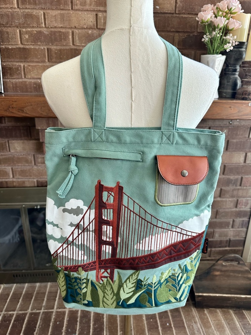 Golden Gate Bridge Embroidered Canvas Tote Bag Mint Green San Francisco